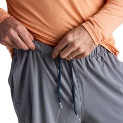 Free Fly Apparel Men's Breeze Short - 8"