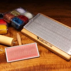 Hareline Dubbin, Inc. Blend Your Own Custom Dubbing Kit Fly Tying