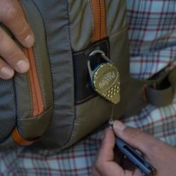 Fishpond Packs & Gear Bags Cross-Current Chest Pack 13 Fishpond Packs & Gear Bags Cross-Current Chest Pack