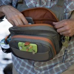 Fishpond Packs & Gear Bags Cross-Current Chest Pack 16 Fishpond Packs & Gear Bags Cross-Current Chest Pack