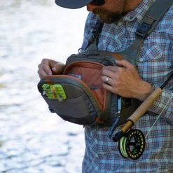 Fishpond Packs & Gear Bags Cross-Current Chest Pack 18 Fishpond Packs & Gear Bags Cross-Current Chest Pack