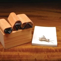 Hareline Dubbin Foam Cutters Hopper Leg Cutter Large Sizes 2-4